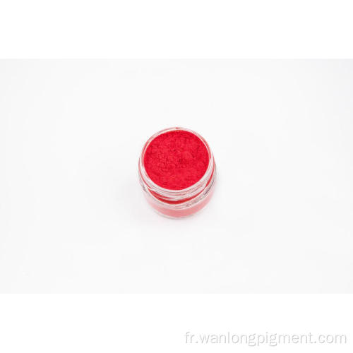 Pigment rouge rubis fluorescent pour la peinture